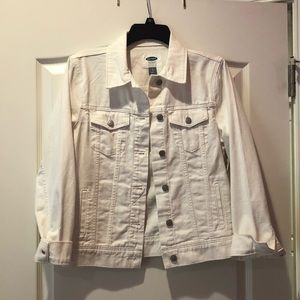 Unworn White Old Navy Jean jacket (S)